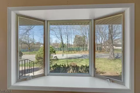 20 Kievit Rd, Wayne, NJ 07470 photo 17