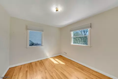 Bedroom - 20 Kievit Rd, Wayne, NJ 07470 photo 5 of 6