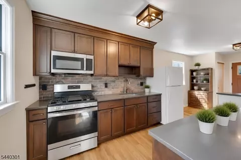Kitchen - 20 Kievit Rd, Wayne, NJ 07470 photo 2 of 2