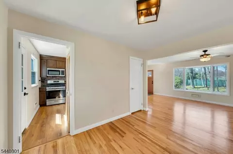 20 Kievit Rd, Wayne, NJ 07470 photo 16