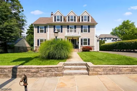 7 Cranford Ave, Cranford, NJ 07016