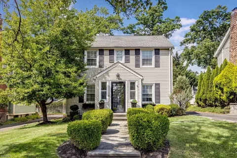 160 Woodland Ave, Verona, NJ 07044