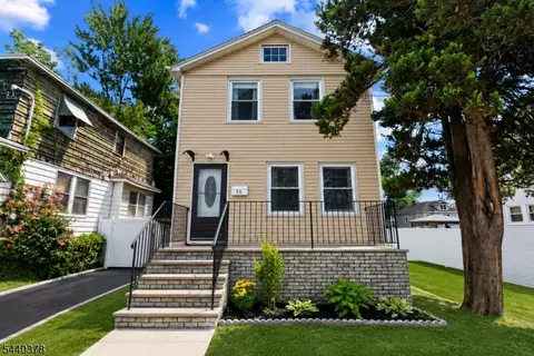 10 Arcadia Pl, Vauxhall, NJ 07088