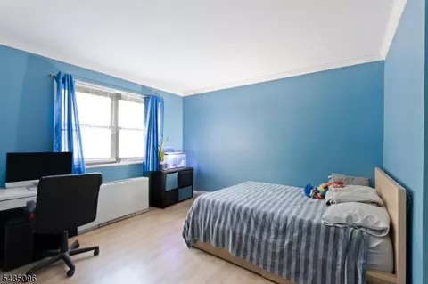 Bedroom - 25 Grand Ave #1E, Hackensack, NJ 07601 photo 2 of 5