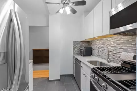 Other - 25 Grand Ave #1E, Hackensack, NJ 07601 photo 3 of 10