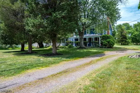 78 Falcon Rd, Hillsborough Twp, NJ 08844