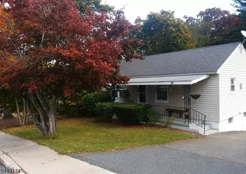 93 Washington Ave, Oxford, NJ 07863
