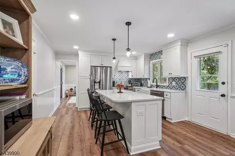 4 Holyoke Rd, Wayne, NJ 07470 photo 14