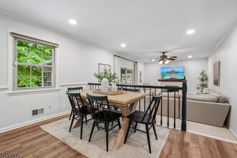 4 Holyoke Rd, Wayne, NJ 07470 photo 16