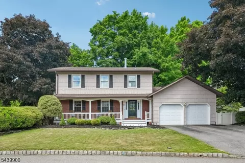 4 Holyoke Rd, Wayne, NJ 07470 photo 44