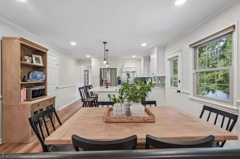 Dining - 4 Holyoke Rd, Wayne, NJ 07470 photo 3 of 3