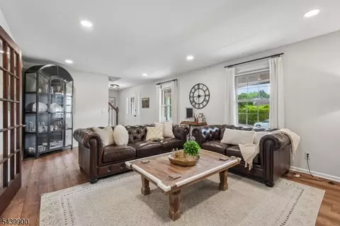 Living - 4 Holyoke Rd, Wayne, NJ 07470 photo 1 of 3