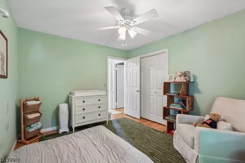 4 Holyoke Rd, Wayne, NJ 07470 photo 30