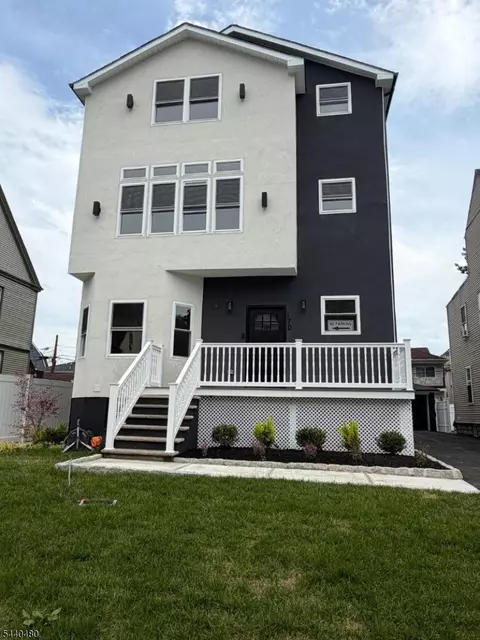 170 N 18th St, East Orange, NJ 07017