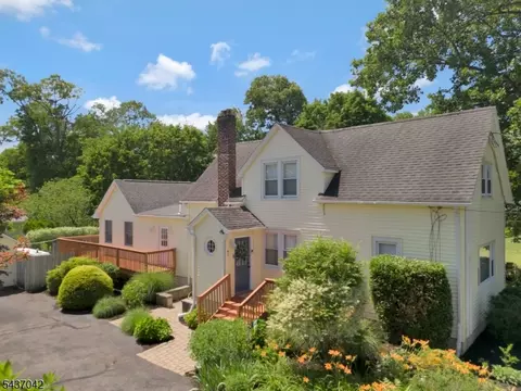 41 Washington Ave, Franklin Twp, NJ 08873