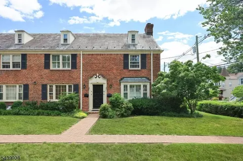 260 Walnut St UNIT 10, Westfield, NJ 07090