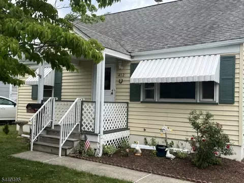 412 2nd St, Middlesex, NJ 08846