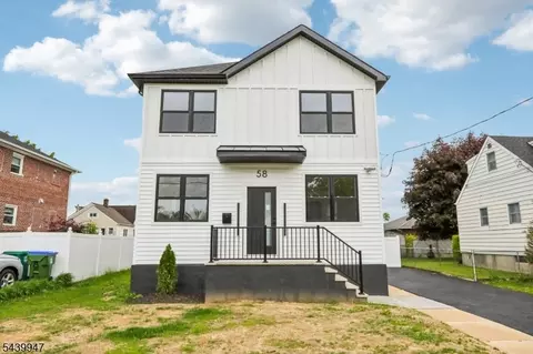58 Fern St, Edison, NJ 08817