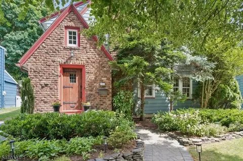 282 Richmond Ave, South Orange Village, NJ 07079