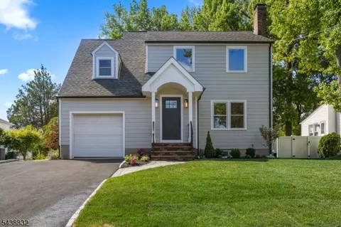 642 Roosevelt St, Westfield, NJ 07090
