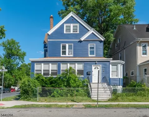 158 S Clinton St, East Orange, NJ 07018
