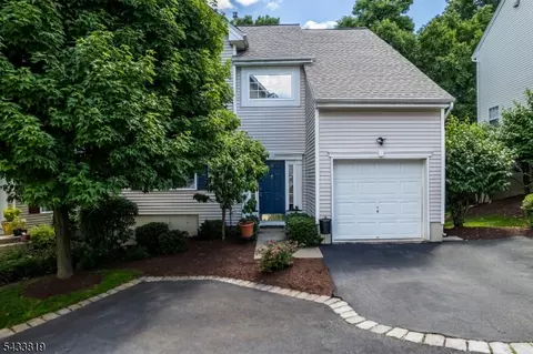 38 Brock Ln, Hackettstown, NJ 07840