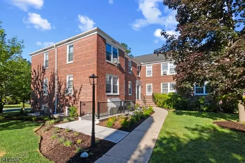 101 Gates Ave #C-1, Montclair, NJ 07042