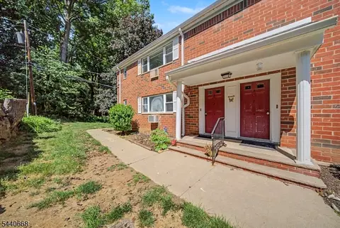 2467 State Route 10 #8A, Morris Plains, NJ 07950