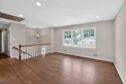Living - 21 Ash Rd, Edison, NJ 08817 photo 6 of 8