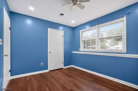 Bedroom - 21 Ash Rd, Edison, NJ 08817 photo 6 of 6