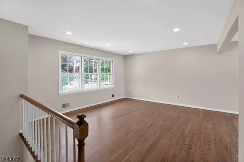 Living - 21 Ash Rd, Edison, NJ 08817 photo 2 of 8