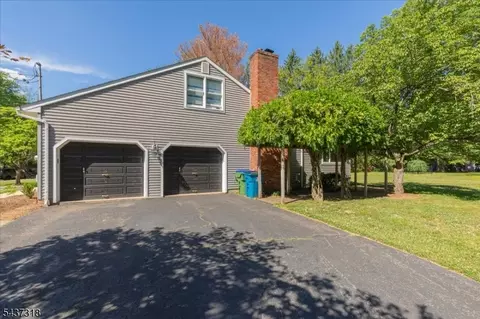2 Abbott Ct, Edison, NJ 08820 photo 41
