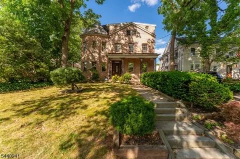 589 Westminster Ave, Elizabeth, NJ 07208