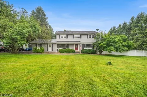 1 Oak Grove Rd, Flemington, NJ 08822
