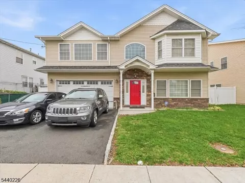 911 Worth Ave, Linden, NJ 07036