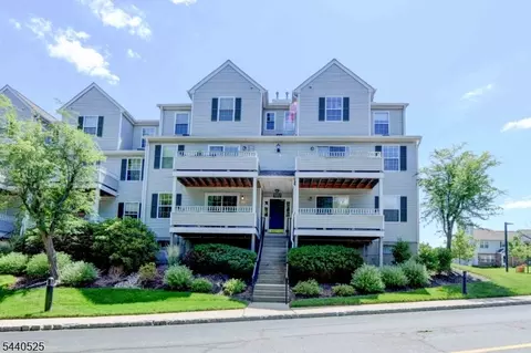 2911 Appleton Way, Whippany, NJ 07981