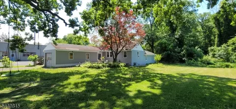 347 Somerset St, Stirling, NJ 07980