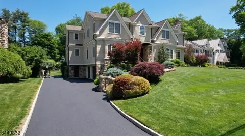 55 Dale Dr, Chatham Twp, NJ 07928