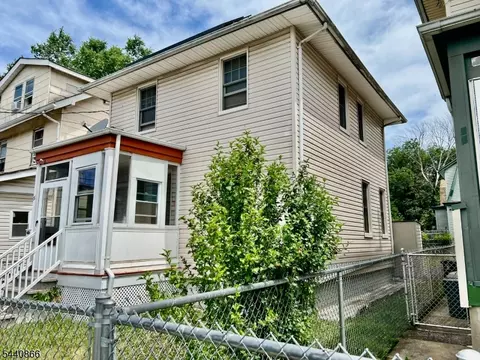 51 Paine Ave, Irvington, NJ 07111