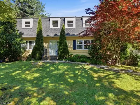 501 Hamilton Dr, Hackettstown, NJ 07840