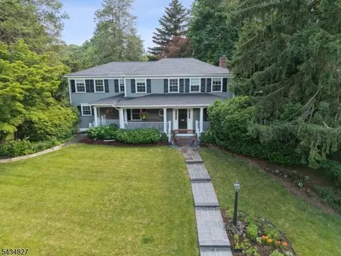 10 West Ln, Madison, NJ 07940