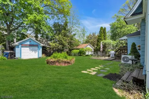 1141 Gresham Rd, Plainfield, NJ 07062 photo 9