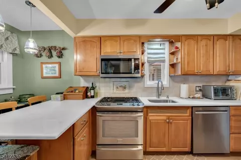 1141 Gresham Rd, Plainfield, NJ 07062 photo 21