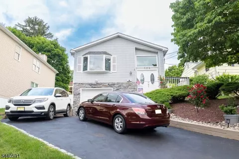 156 Madison St, Dover, NJ 07801