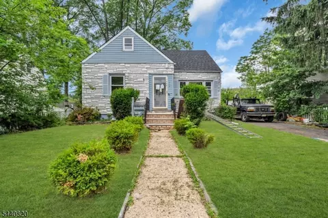 1220 Crescent Ave, Roselle, NJ 07203
