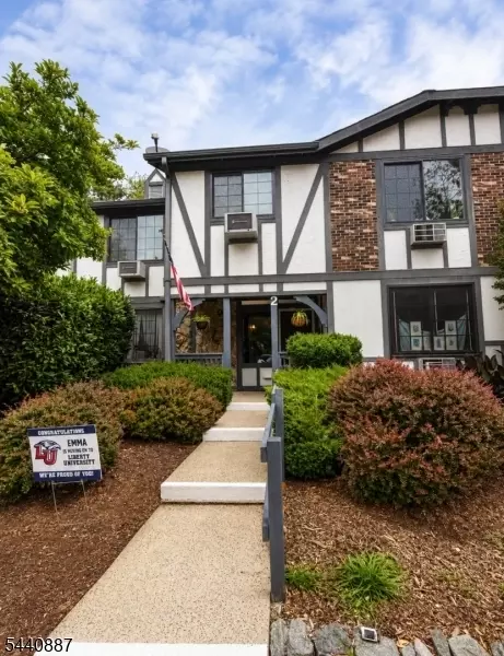 2 Terrace Dr # B, Chatham Twp, NJ 07928