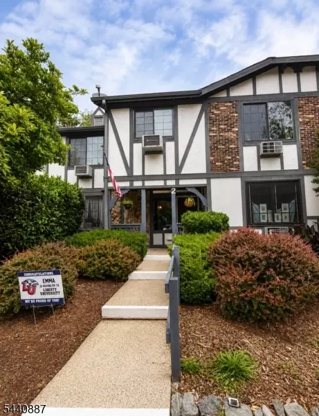 2 Terrace Dr # B, Chatham Twp, NJ 07928