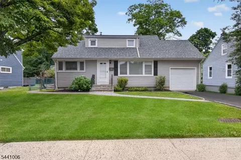 233 Terrill Rd, Fanwood, NJ 07023