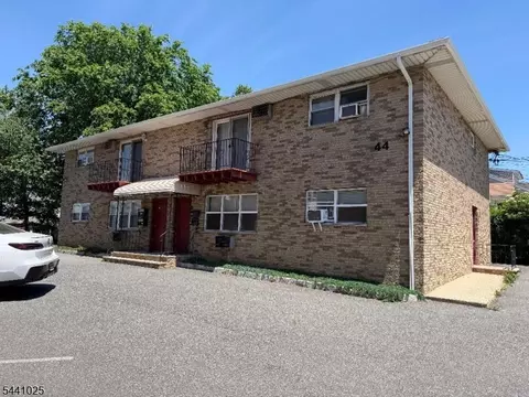 44 Burgh Ave, Clifton, NJ 07011