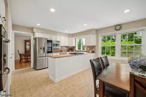 Kitchen - 6 Noe Ave, Madison, NJ 07940 photo 2 of 4